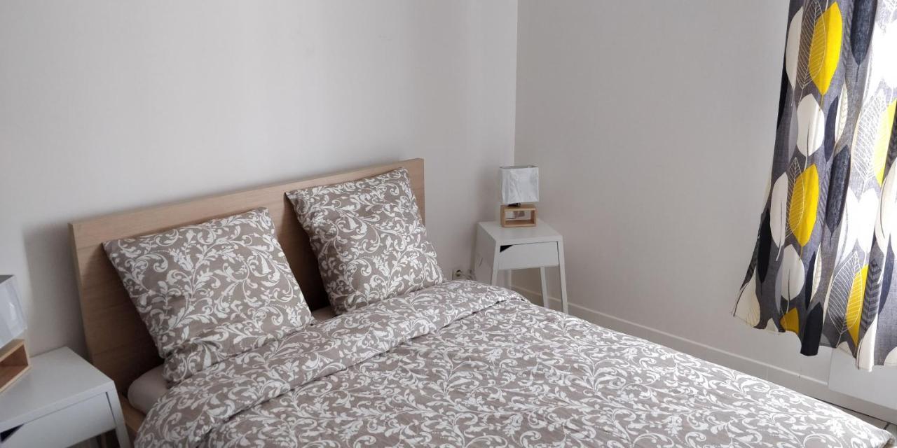 Modern 1 Bedroom Apartment Near The Metro. Іврі-сюр-Сен Екстер'єр фото