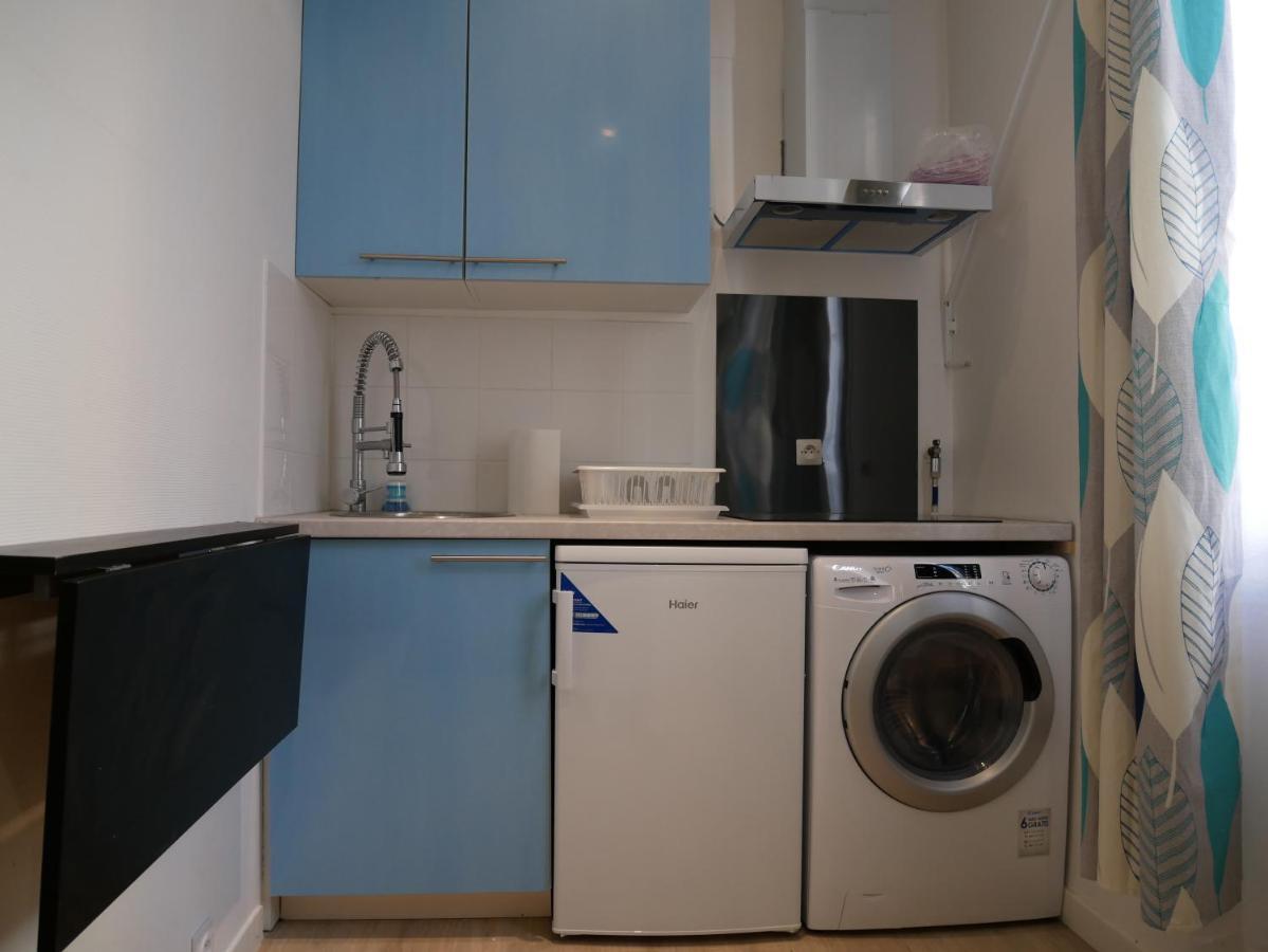 Modern 1 Bedroom Apartment Near The Metro. Іврі-сюр-Сен Екстер'єр фото